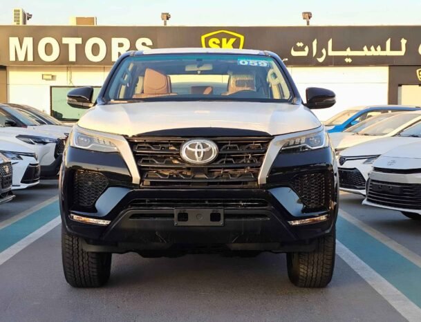 TOYOTA FORTUNER BASIC 2025 PETROL V4 2.7L A/T