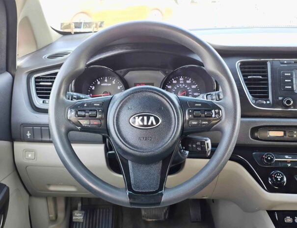 KIA SEDONA LX 2017 PETROL V6 3.3L A/T
