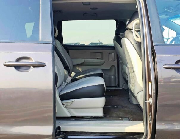 KIA SEDONA LX 2017 PETROL V6 3.3L A/T