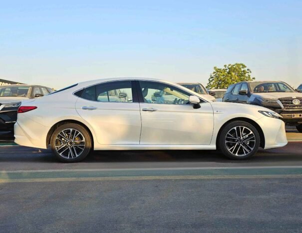 TOYOTA CAMRY G PREMIUM 2025 PETROL V4 2.5L A/T