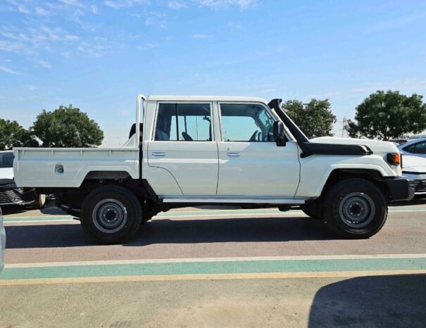TOYOTA LANDCRUISER PICKUP LC79 2024 DIESEL V6 4.2L M/T