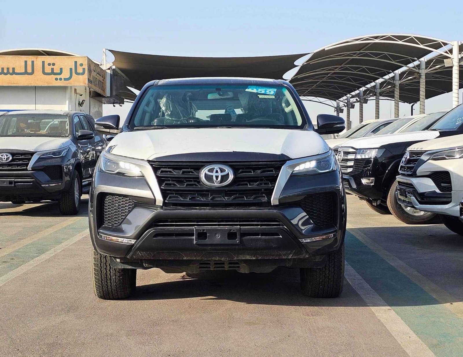 تويوتا فورتشنر G 2022 بنزين V4 سعة 2.7 لتر A/T