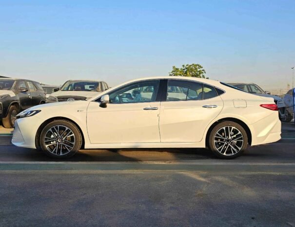 TOYOTA CAMRY G PREMIUM 2025 PETROL V4 2.5L A/T