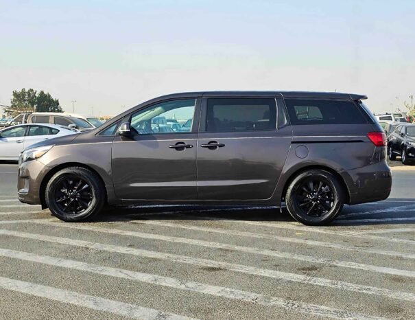 KIA SEDONA LX 2017 PETROL V6 3.3L A/T