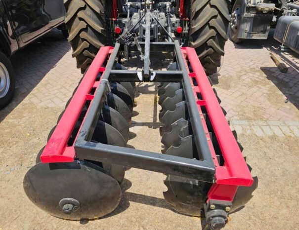 MASSEY FERGUSON 385 TRACTOR 4WD DIESEL M/T