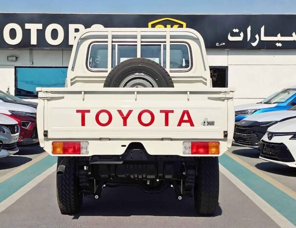 TOYOTA LANDCRUISER PICKUP LC79 2024 DIESEL V6 4.2L M/T