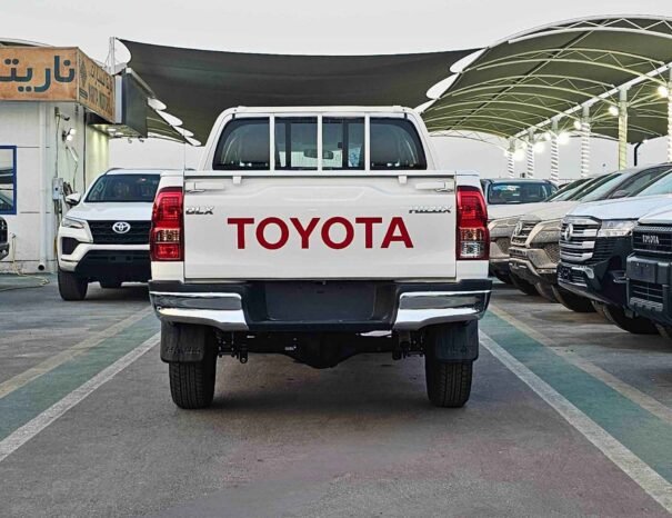 TOYOTA HILUX DLX-G1 BASIC NARROW BODY DIESEL 2025 V4 2.4L M/T