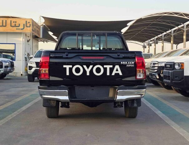 TOYOTA HILUX SR5 NARROW BODY 2025 PETROL V4 2.7L A/T