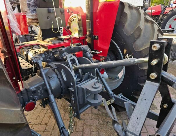 MASSEY FERGUSON 385 TRACTOR 4WD DIESEL M/T