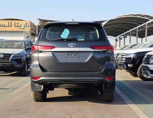 TOYOTA FORTUNER G 2022 PETROL V4 2.7L A/T