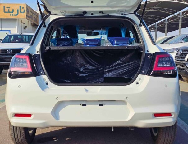 سوزوكي سويفت سوزوكي غلوبال إكس 2025 بنزين V4 سعة 1.2 لتر A/T