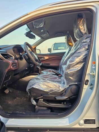 SUZUKI FRONX Image 10