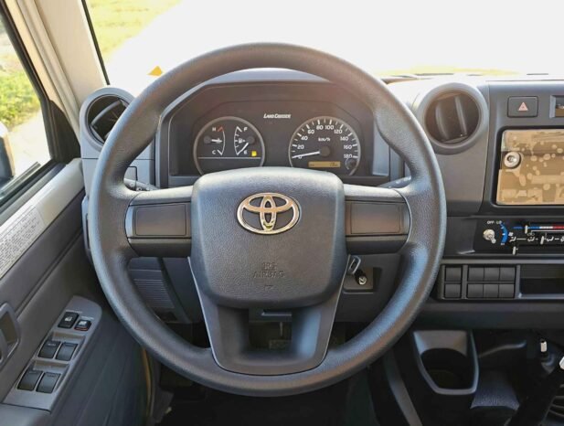 TOYOTA LANDCRUISER PICKUP 2024 DIESEL V6 4.2L M/T