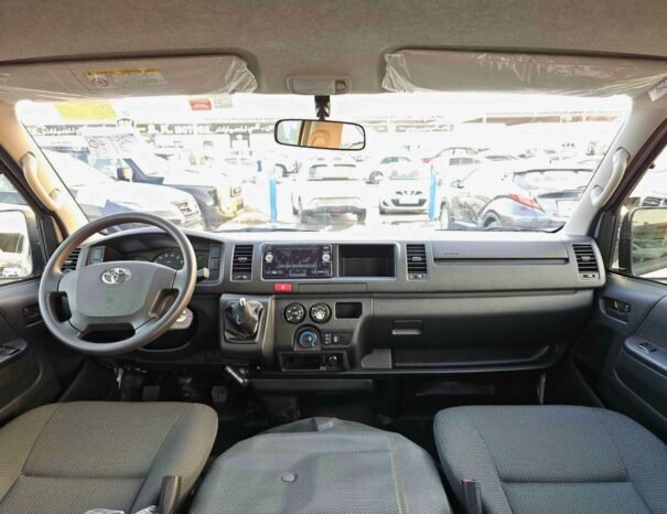 TOYOTA HIACE HIGHROOF DX 2025 DIESEL V4 2.5L M/T