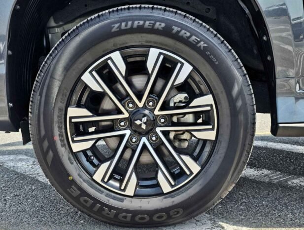 MITSUBISHI MONTERO SPORT 2020 PETROL V6 3.0L A/T