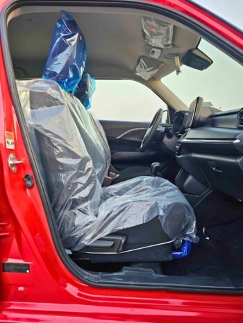 SUZUKI SWIFT Image 7