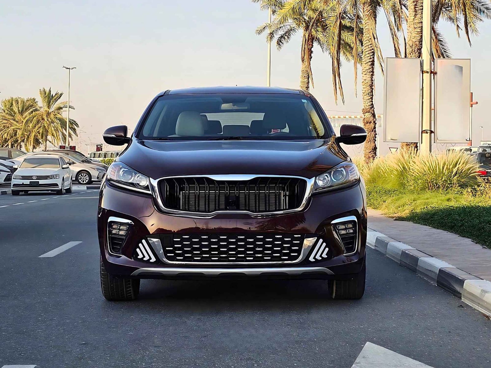 كيا سورينتو L 2020 بنزين V4 سعة 2.4 لتر A/T