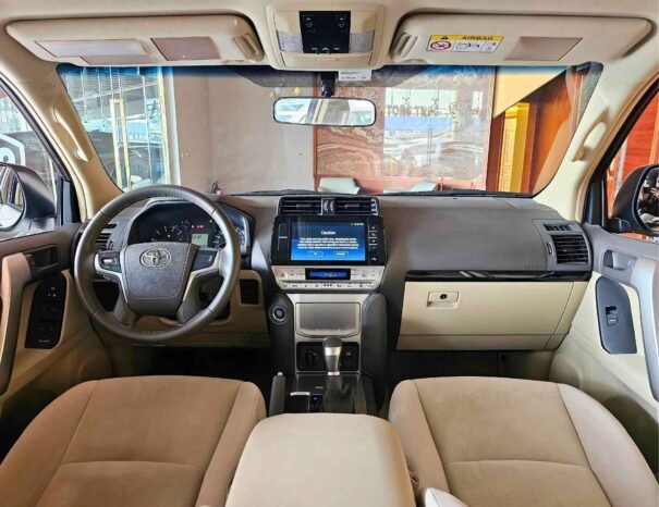 TOYOTA PRADO GXR 2023 PETROL V6 4.0L A/T