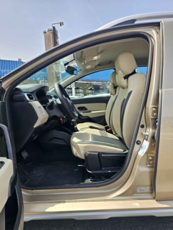 RENAULT DUSTER Image 9