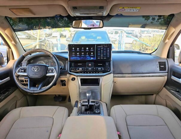 TOYOTA LANDCRUISER GXR 2014 БЕНЗИН V6 4.0L A/T