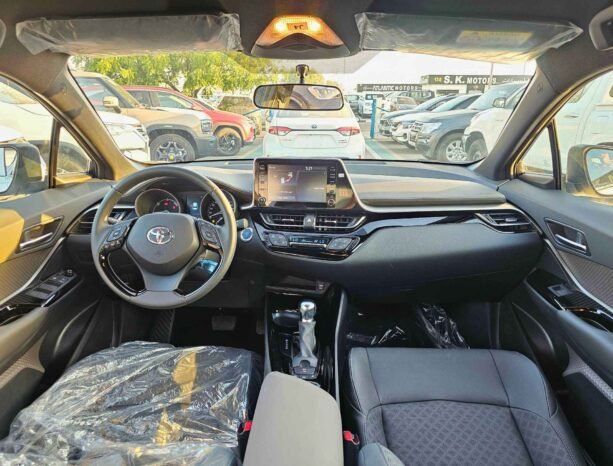 TOYOTA CHR LUXURY 2023 HYBRID V4 1.8L A/T