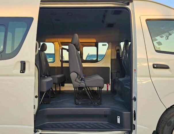 TOYOTA HIACE HIGHROOF DX 2025 DIESEL V4 2.5L M/T