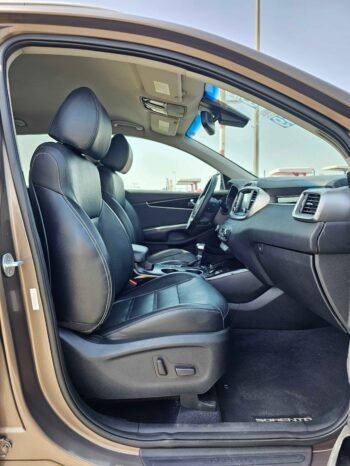 KIA SORENTO Image 6