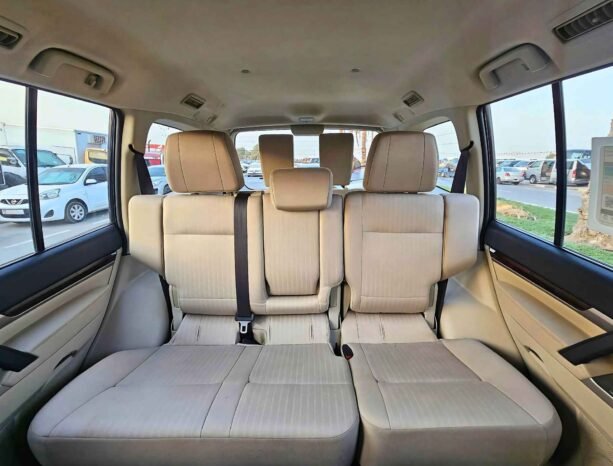 ميتسوبيشي باجيرو GLS 2020 بنزين V6 3.5 لتر أوتوماتيك