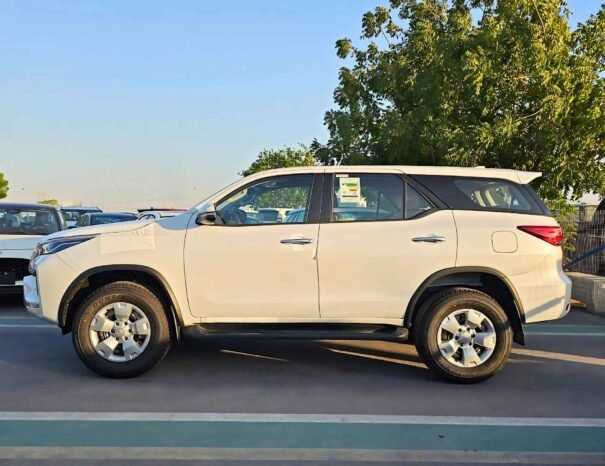 TOYOTA FORTUNER DIESEL 2024 V4 2.4L A/T