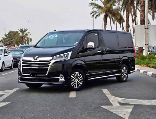 TOYOTA GRANVIA PREMIUM 2023 PETROL V6 3.5L A/T