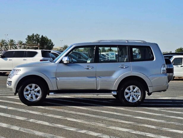 MITUBSHI PAJERO GLS 2020 БЕНЗИН V6 3.5L A/T