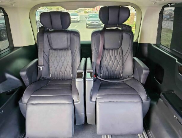 TOYOTA GRANVIA PREMIUM 2023 PETROL V6 3.5L A/T