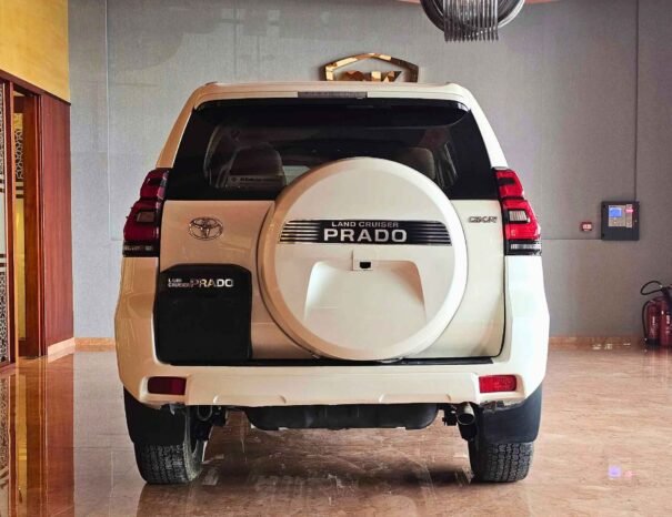TOYOTA PRADO GXR 2023 PETROL V6 4.0L A/T