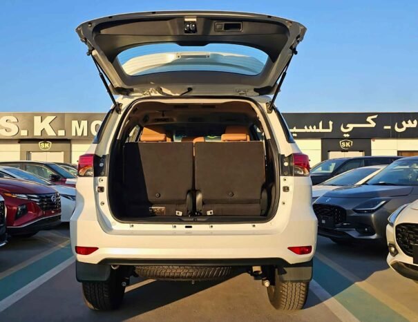 TOYOTA FORTUNER DIESEL 2024 V4 2.4L A/T