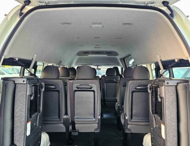TOYOTA HIACE HIGHROOF DX 2025 DIESEL V4 2.5L M/T