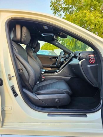 MERCEDES BENZ C200L Image 10