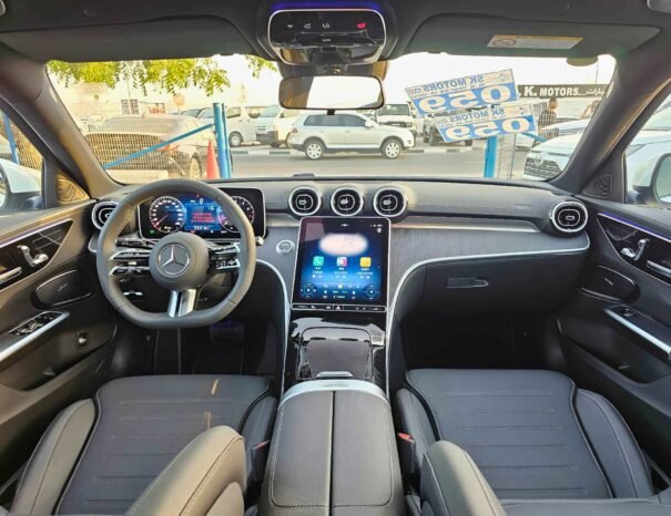 مرسيدس بنز C200L توربو سبورت إيديشن بنزين V4 1.5 لتر بناقل حركة أوتوماتيكي