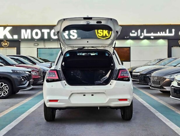 سوزوكي سويفت Glx 2025 بنزين V4 سعة 1.2 لتر A/T