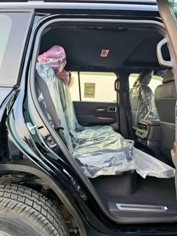 TOYOTA LANDCRUISER Image 4
