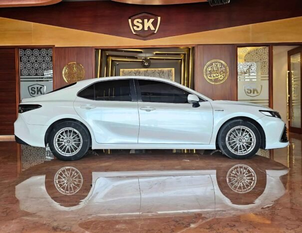 TOYOTA CAMRY LE HEV HYBRID 2021 PETROL V4 2.5L A/T