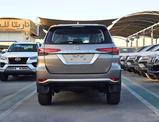 TOYOTA FORTUNER 2024 PETROL V4 2.7L A/T