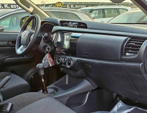 TOYOTA HILUX DLXG SINGLE CABIN 2025 DIESEL V4 2.4L V4 M/T