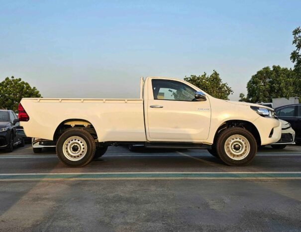 TOYOTA HILUX DLXG SINGLE CABIN 2025 DIESEL V4 2.4L V4 M/T