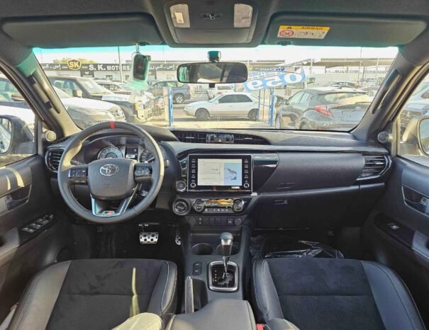 TOYOTA HILUX GR SPORT EURO 4 2025 БЕНЗИН V6 4.0L A/T