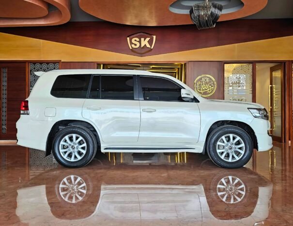 TOYOTA LANDCRUISER GXR FSH SINGLE USER 2021 V6 4.0L A/T