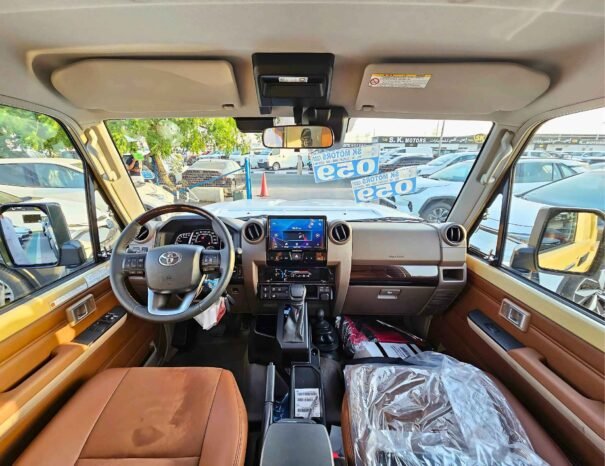 TOYOTA LANDCRUISER PICKUP LC79 2025 DIESEL V4 2.8L A/T
