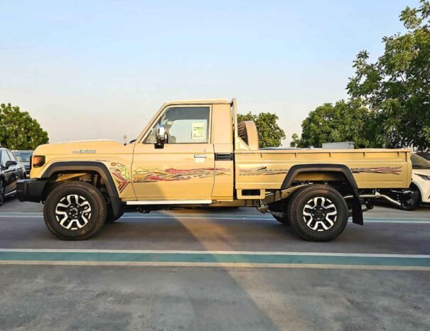 TOYOTA LANDCRUISER PICKUP LC79 2025 DIESEL V4 2.8L A/T