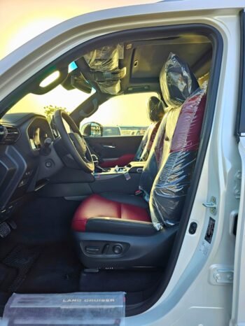 TOYOTA LANDCRUISER Image 16