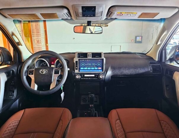 TOYOTA PRADO VXR 2017 PETROL V4 2.7L A/T