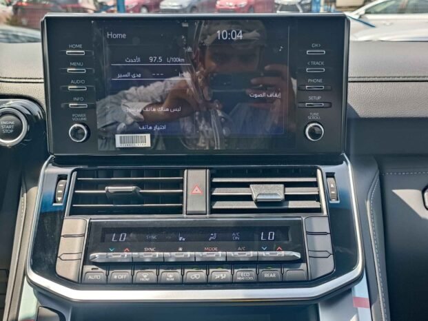 تويوتا لاندكروزر هاي لاندكروزر LC300 GXR 2023 بنزين V6 4.0L A/T